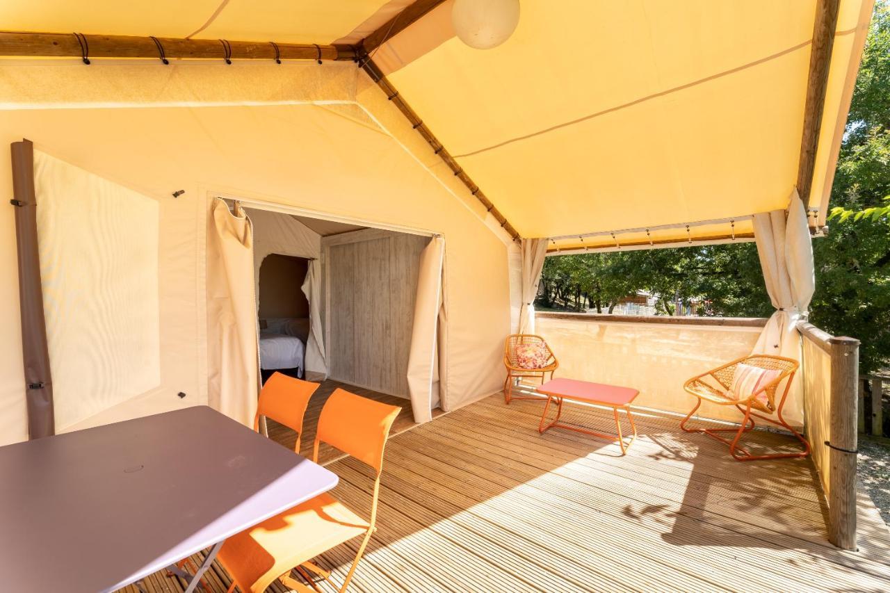 Отель Camping Les Reflets Du Quercy Crayssac Экстерьер фото