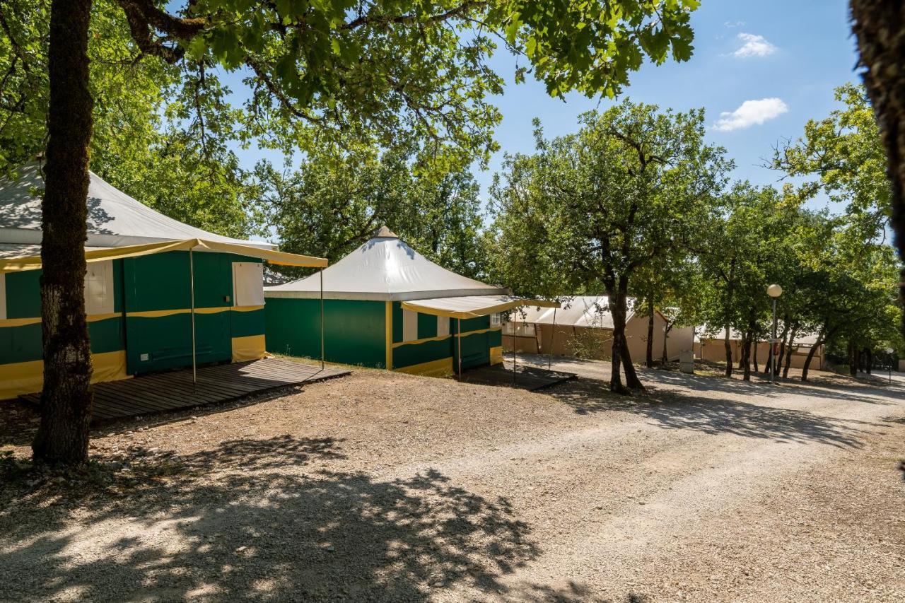 Отель Camping Les Reflets Du Quercy Crayssac Экстерьер фото