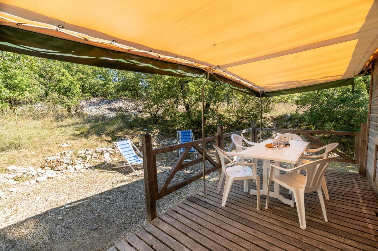 Отель Camping Les Reflets Du Quercy Crayssac Экстерьер фото