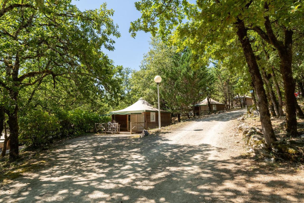 Отель Camping Les Reflets Du Quercy Crayssac Экстерьер фото
