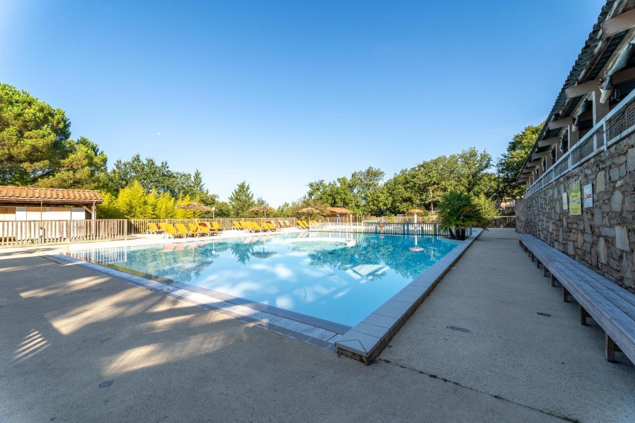 Отель Camping Les Reflets Du Quercy Crayssac Экстерьер фото