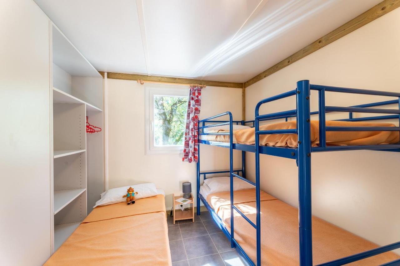 Отель Camping Les Reflets Du Quercy Crayssac Экстерьер фото